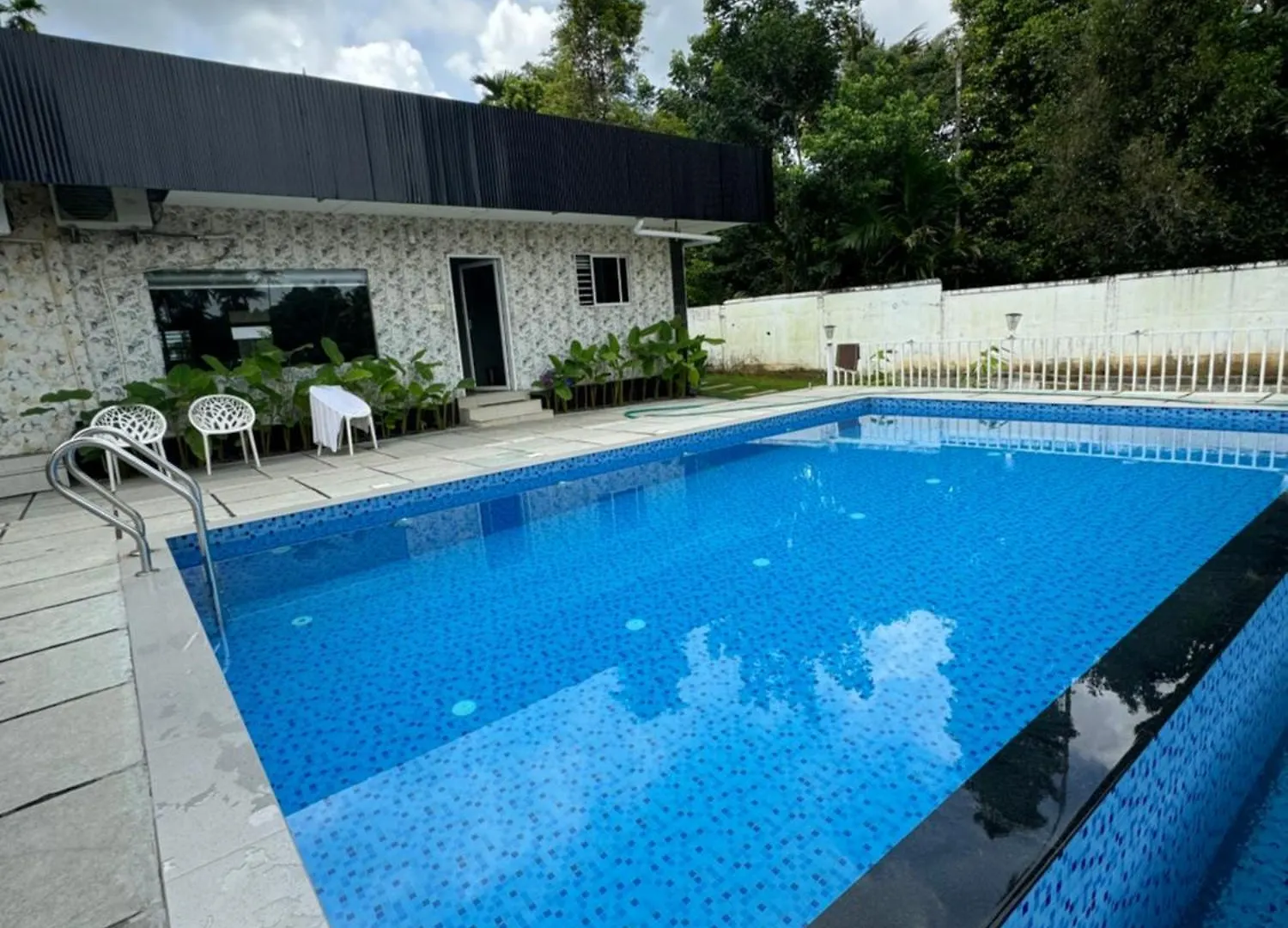 River Serene Holiday Home location